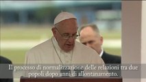 Il Papa a L'Avana con Raul Castro: «Con gli Usa ha vinto il dialogo»