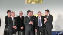 Renzi scherza sul tapis roulant: «Ci corro la mezza maratona, siamo 17 al mondo»