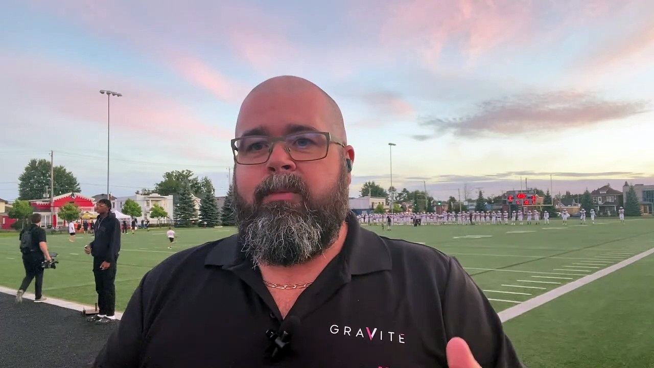 Le Noir et Or à quelques minutes du botté d'envoi du match inaugural à domicile