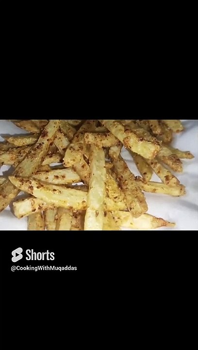 fries#shorts#viral#trending#fries#shortrecipes#cooking#food#vlogs#rain#recipes#dinner#viralshorts