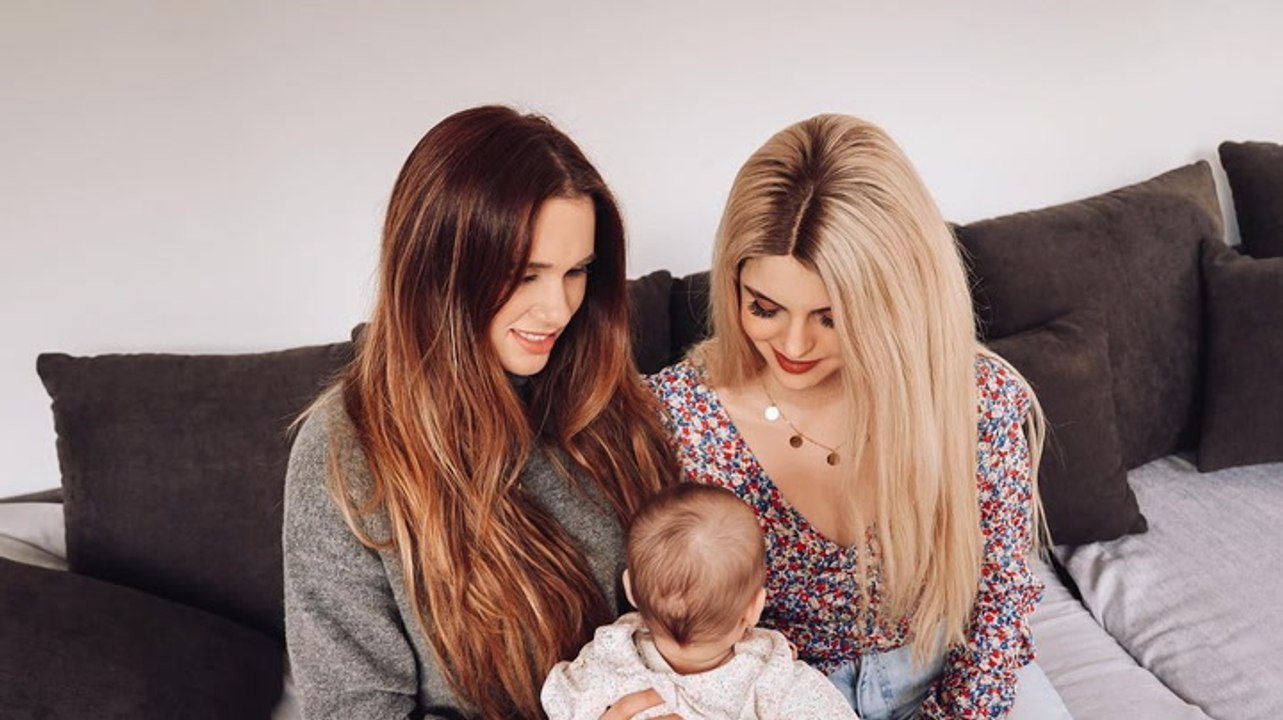 Schockmoment bei Coupleontour: Baby Liv im Auto eingesperrt