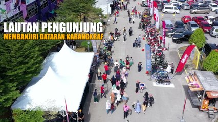 Lautan pengunjung membanjiri Dataran Karangkraf