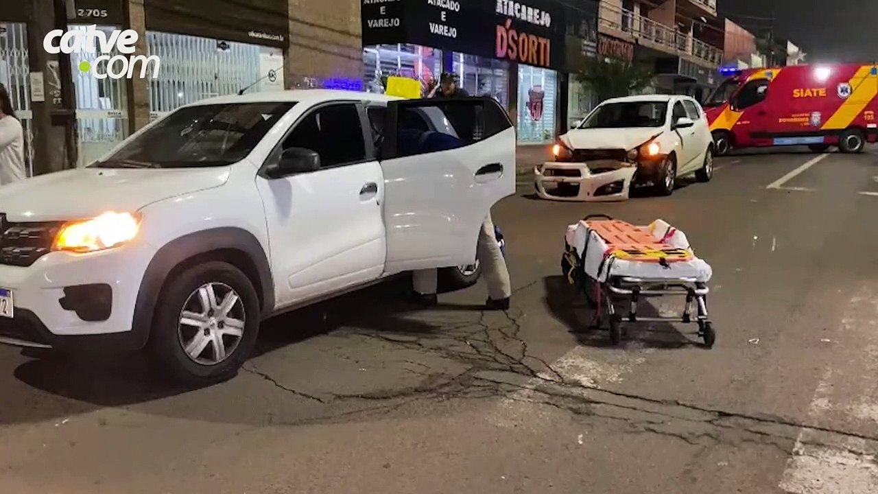 Homem fica ferido em acidente na Av. Carlos Gomes