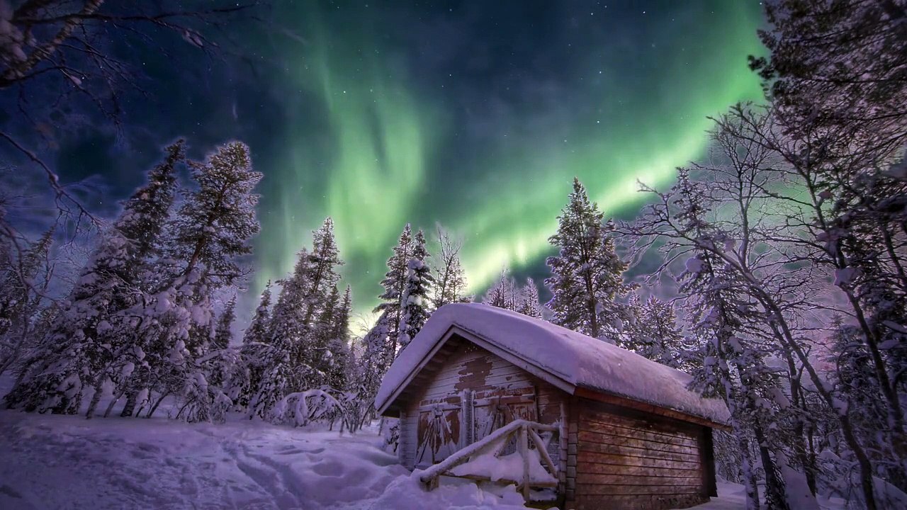 The Aurora Cabin ❄️ Ethereal Winter Ambience ◈ Relaxing Snow Sounds & Soft Music ◈ Northern Lights