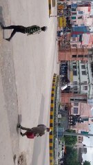 प्रियंका गांधी व उनके परिजनों ने किया पार्क भ्रमण