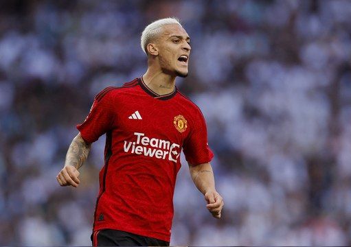 AR OOV ANTONY OUT MANU 100923