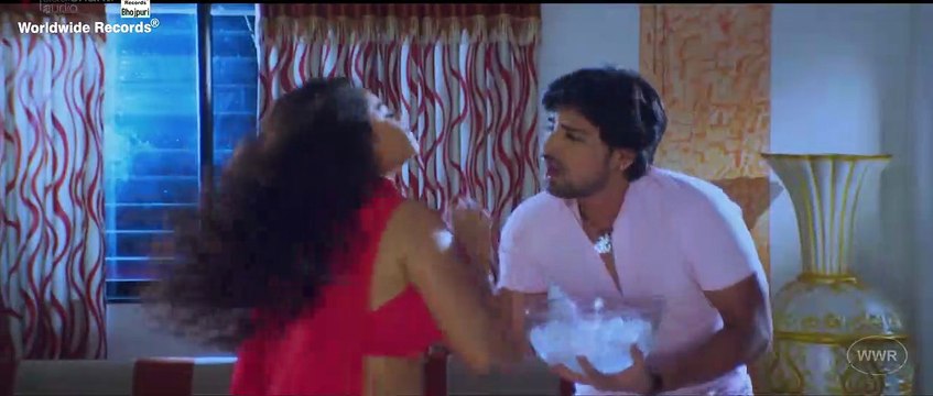 Tanushree Chatterjee In Romantic Mood Baraf Ke Paani Rakesh Mishra Bhojpuri Song