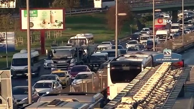 11 Eylül Pazartesi İETT ücretsiz mi, kaça kadar? Pazartesi günü ulaşım ücretsiz mi? İstanbul Metro, Metrobüs, Tramvay, Otobüs bedava mı?