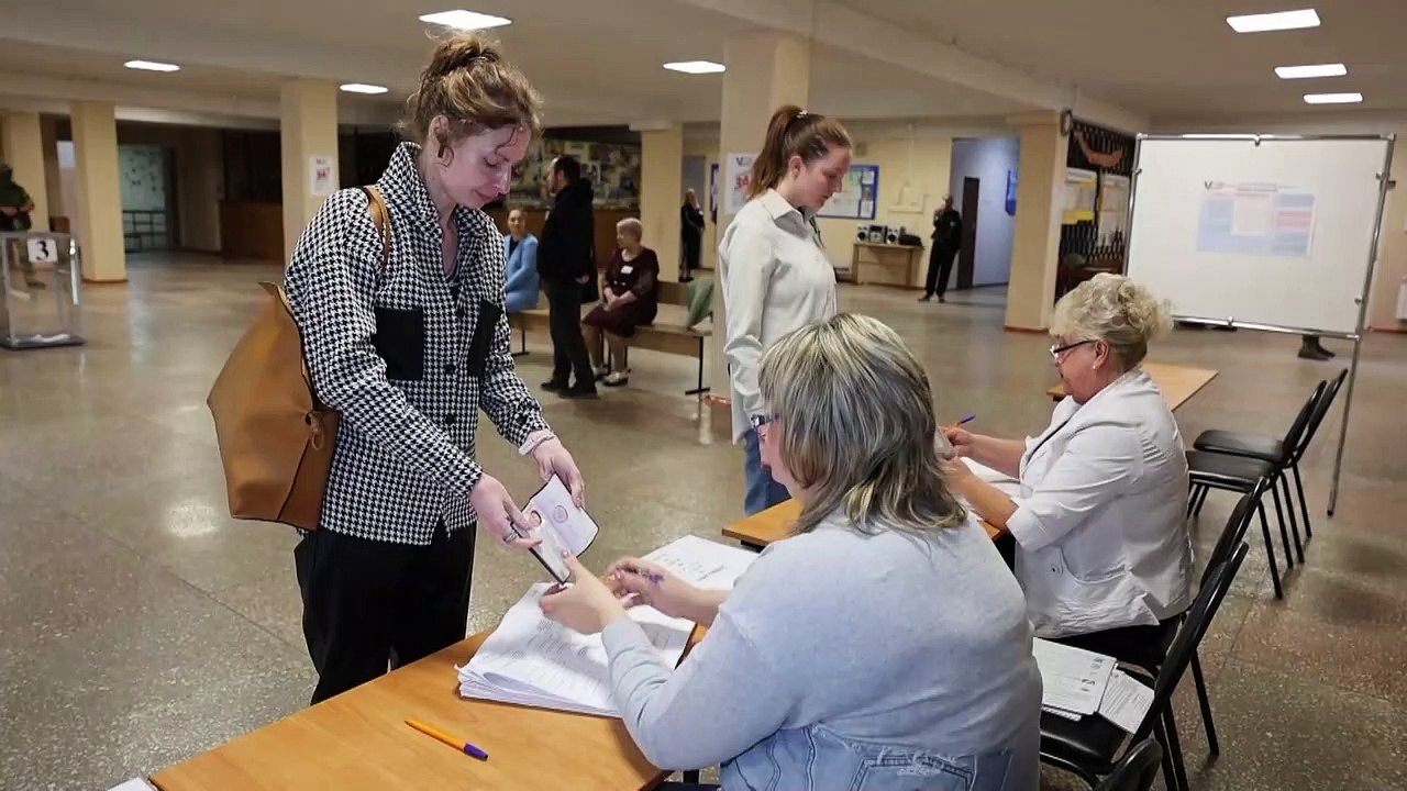 Russia attempts to hold local elections in occupied parts of Ukraine