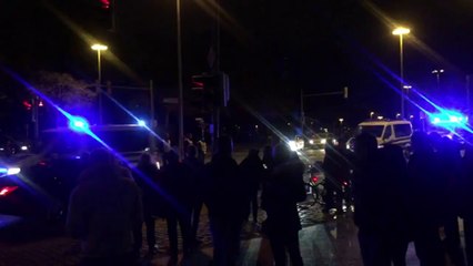 Hannover, la polizia circonda lo stadio