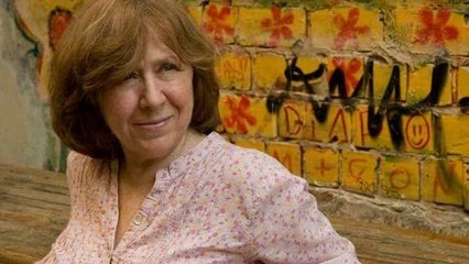 Il Nobel Svetlana Aleksievic: "Sì, mi hanno accusata di essere un'agente della Cia"
