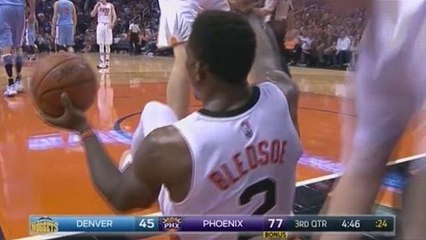 Nba, Gallinari perde le staffe e insulta l'arbitro in italiano