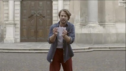 «Le parole valgono»: dichiarazione d’amore in piazza