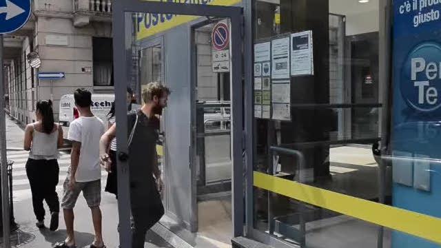 Video Via Paolo da Lomazzo, presentazione del primo Ufficio postale multietnico