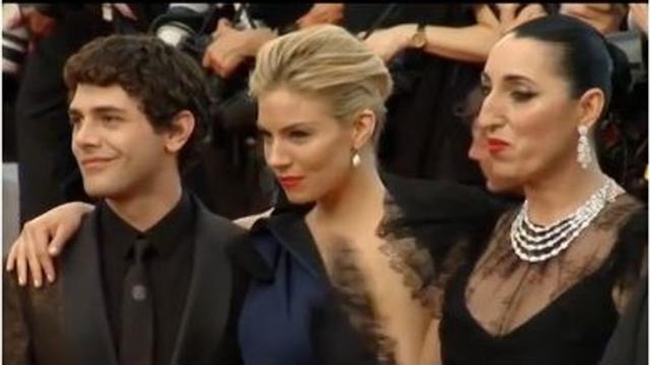 Festival di Cannes, le dive sul red carpet