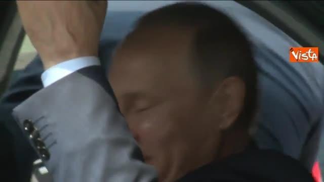 Renzi e Putin visitano il padiglione russo a Expo