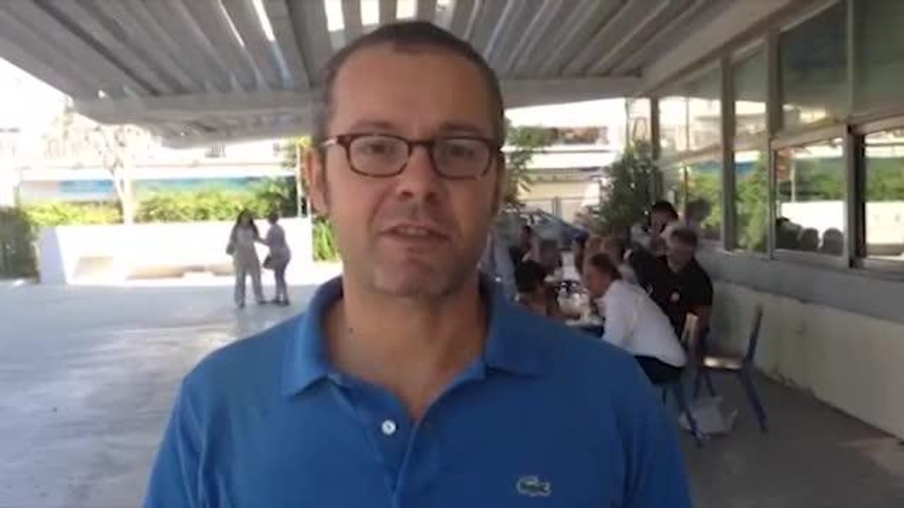 Grecia: urne trasparenti e fogli bianchi anti-brogli