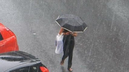 Ferragosto,  bomba d'acqua a Roma