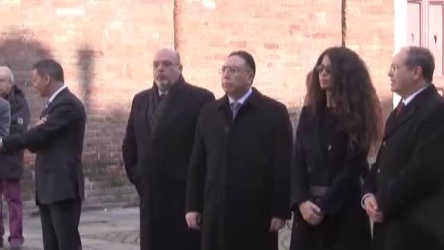 Torino, Afef al funerale delle vittime della strage di Tunisi