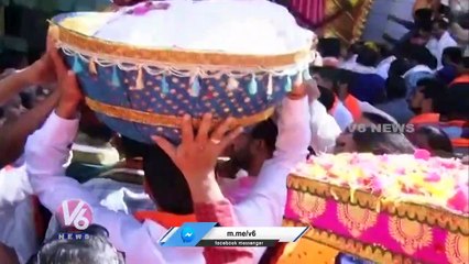 Khairatabad Ganesh 2023 _ Laddu Prasadam For Khairatabad Maha Ganapathi _ V6 News