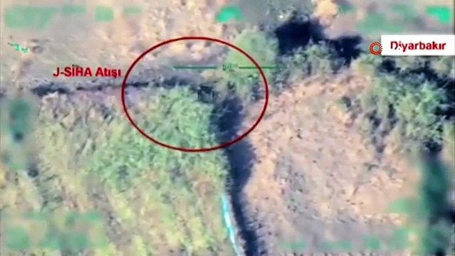 İçişleri Bakanı Yerlikaya: Diyarbakır Kulp'ta; 1'i kırmızı, 1'i turuncu ve 1'i de gri kategoride olmak üzere toplam 4 terörist etkisiz hale...