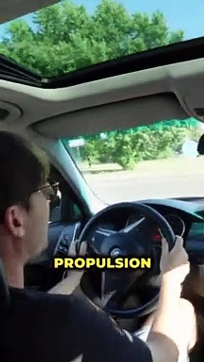 Une BMW 6 cylindres propulsion boite manuelle c’est la definition du bonheur automobile 