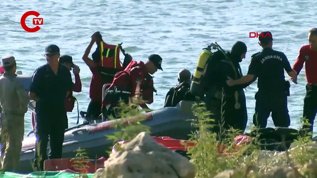 Orman yangınına müdahale sırasında düşmüştü: Helikopter kazasında kayıp mürettebatı arama çalışmaları yeniden başladı