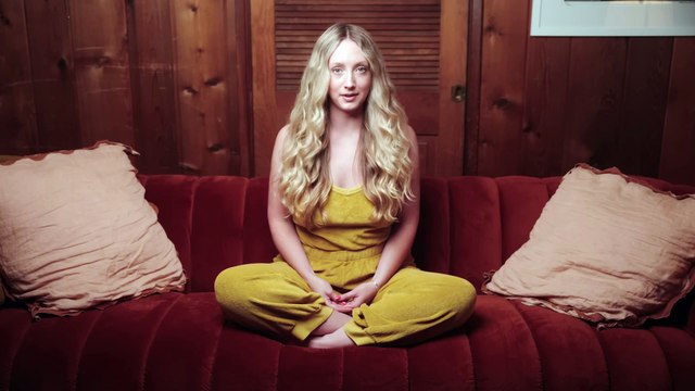 Calming Ocean Visualization featuring Paige Talk Down Female Voice ☯3795