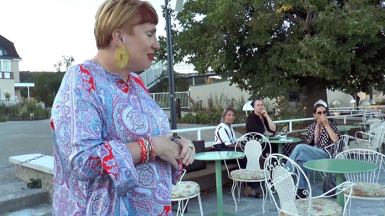 Wiener Wunderweiber Business Treffen. Rondell-Cafe am Cobenzl