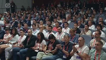 Luis Rubiales renuncia ao cargo de presidente da Federação Espanhola de Futebol