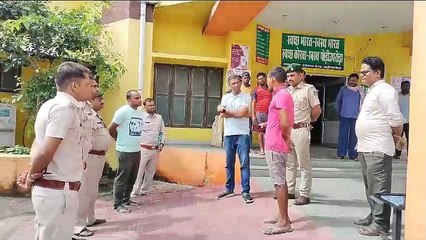 करील तोड़ रहे चार लोगों पर दंतेल ने किया हमला, दो महिलाओं की मौत