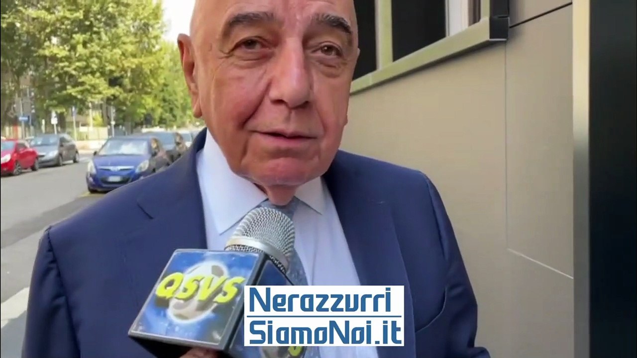 Galliani all'entrata della Lega per la riunione di oggi