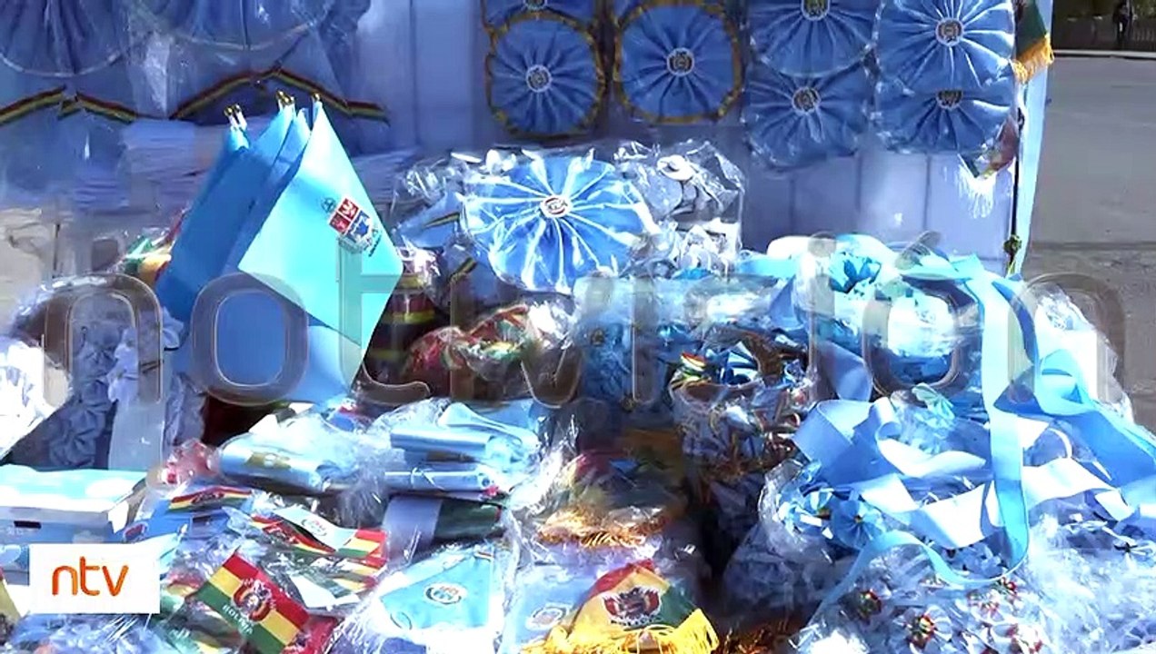 Banderas cochabambinas flamean en Cochabamba