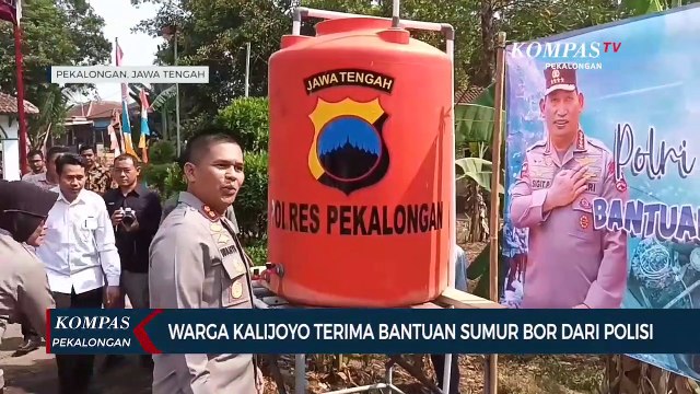Polisi Bantu Warga Kalijoyo yang Krisis Air Bersih Akibat Kemarau