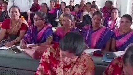 छिंदवाड़ा: खेल-खेल में विद्यार्थियों को पढ़ाने दी जानकारी-देखिए कैसे