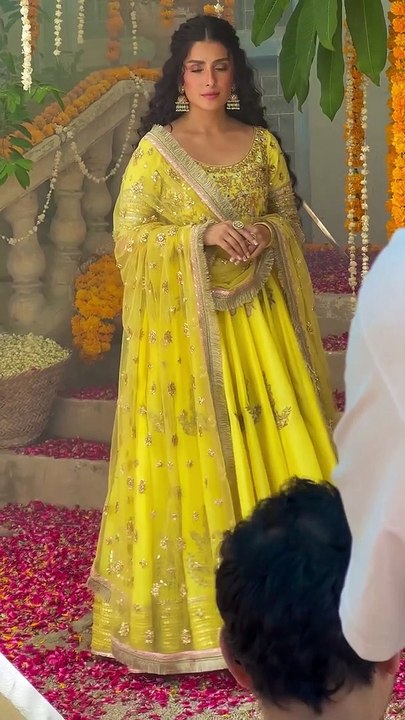 Aiza Khan behind the scenes of drama main  part 3