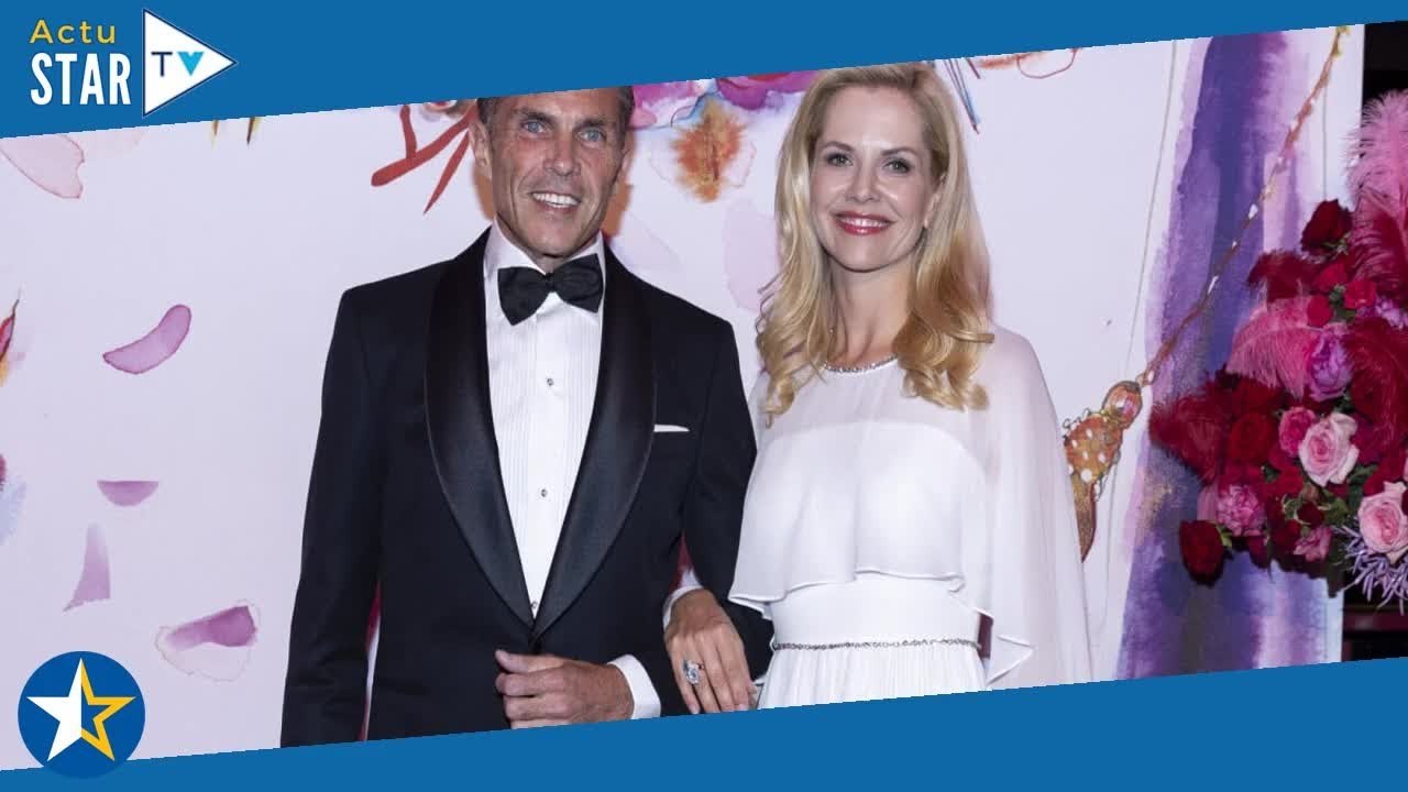 Charles Philippe d'Orléans marié à 50 ans  look vintage so chic des mariés et témoins très célèbres