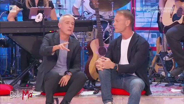 Rocco Siffredi, il porno e l'appello ai giovani: Non imitateci - Video