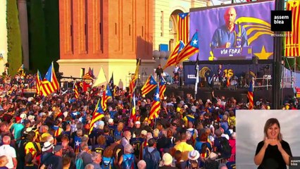 Lluís Llach, en nom del Consell de la República: "L'1-O ens va deixar una lliçó per al futur, només si tots hi som, podrem guanyar la independència"