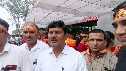 Tải video: कार से अवैध शराब परिवहन करते दो आरोपियों को पकड़ा