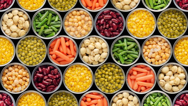 How to Choose the Healthiest Canned Fruits and Vegetables, According to a Dietitian