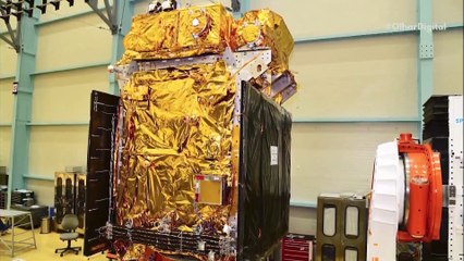 Sonda indiana rumo ao Sol faz captura primeias imagens da Terra