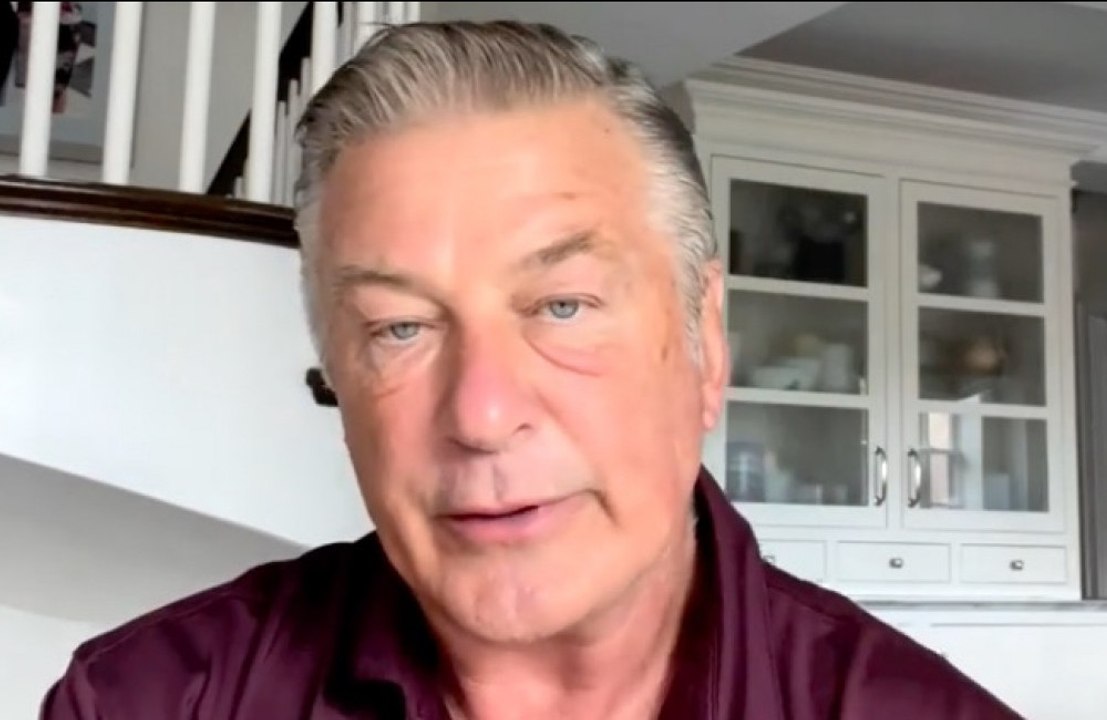 Alec Baldwin pays tribute to the victims of 9/11 on the 22nd anniversary of the terrorist attacks