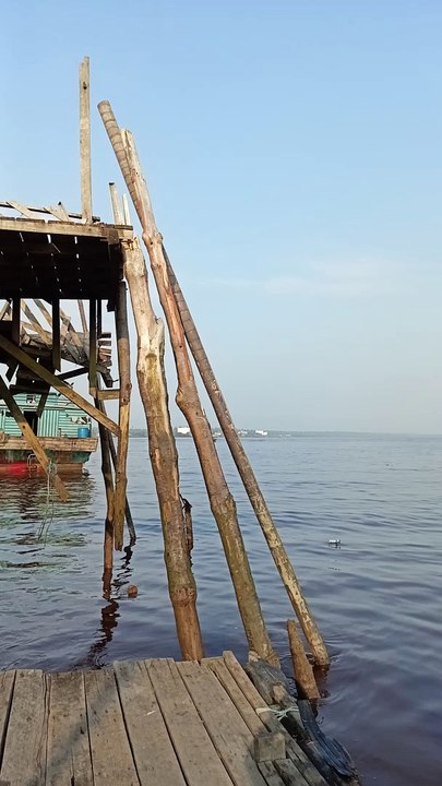 Pertualanganku di laut
