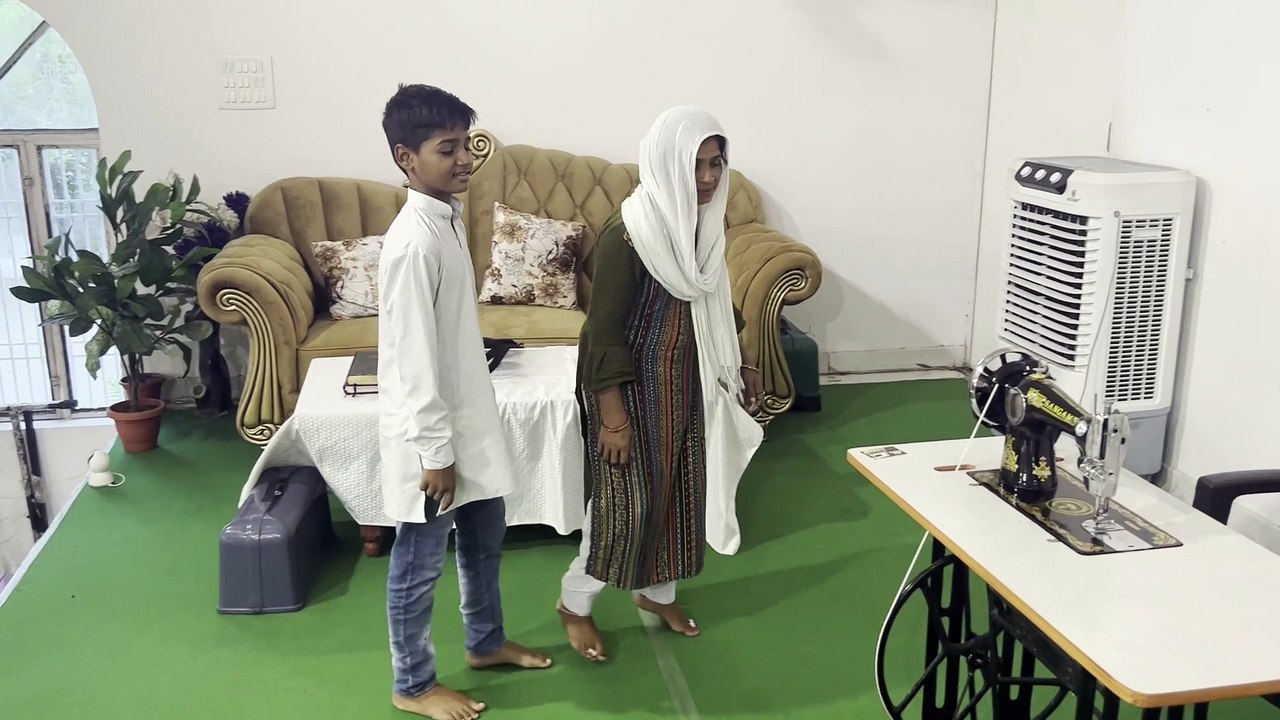Gifting Ruby a brand new Sewing Machine - Jesus Mission