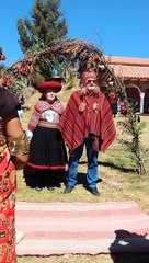 "El Perú es mágico": Pareja chilena se casa en Cusco con ritual ceremonial inca