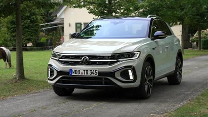Volkswagen T-Roc R-Line Design Preview in Ascotgrey
