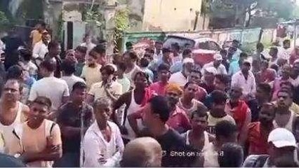 बड़ी घटना: गले से चैन छीनने का विरोध किया तो बदमाशों ने दो लोगों को मारी गोली, हालत गंभीर