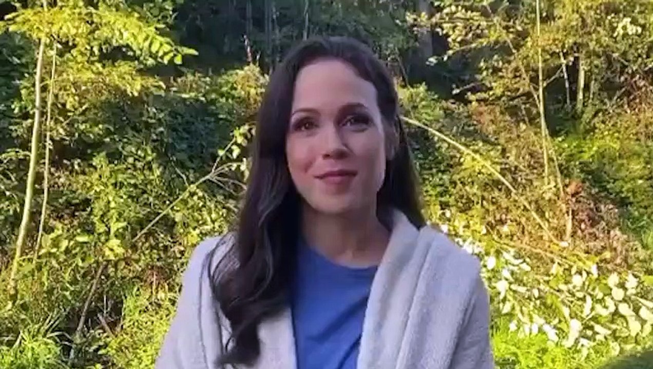 Does When Calls the Heart star Erin Krakow have Cancer video Dailymotion
