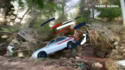 Sel felaketinin ardından Libya'dan korkunç görüntüler